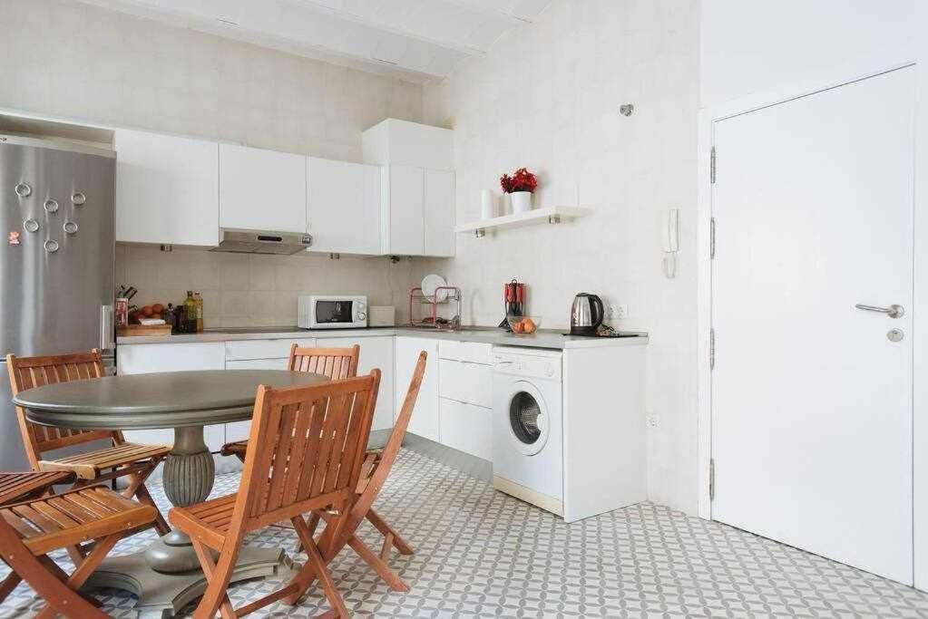 Apartamento Con Parking Jesus Del Gran Poder Seville Exterior photo